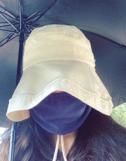 女生为了防晒能做到什么地步？亲妈都认不出来系列，了解一下